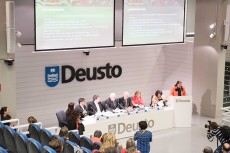Sesión inaugural del Diálogo