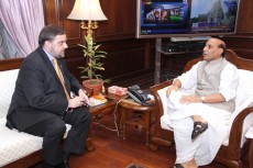 El embajador de España se reúne con el ministro del Interior indio